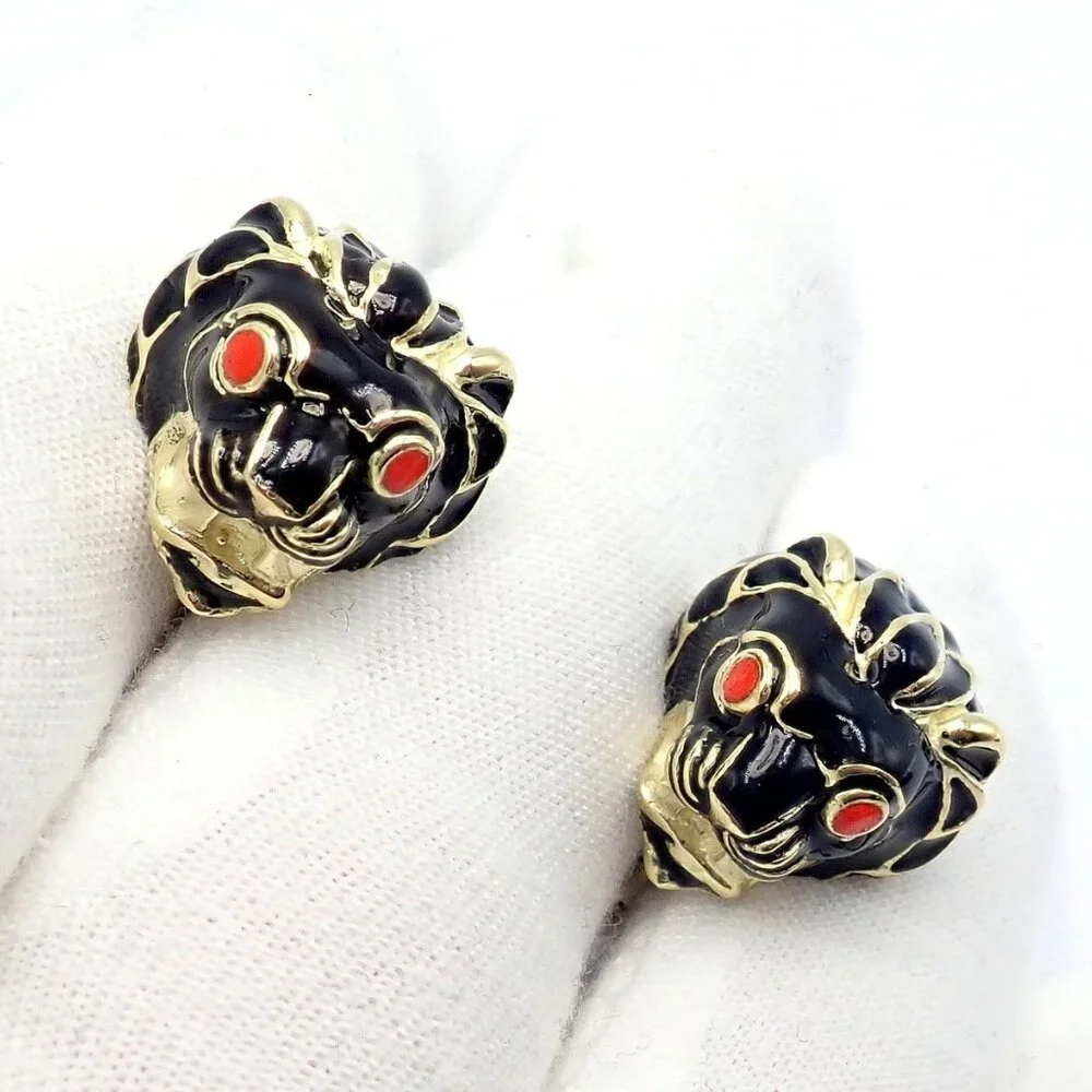 Vintage! David Webb 18k Yellow Gold Black Enamel Lion Cufflinks